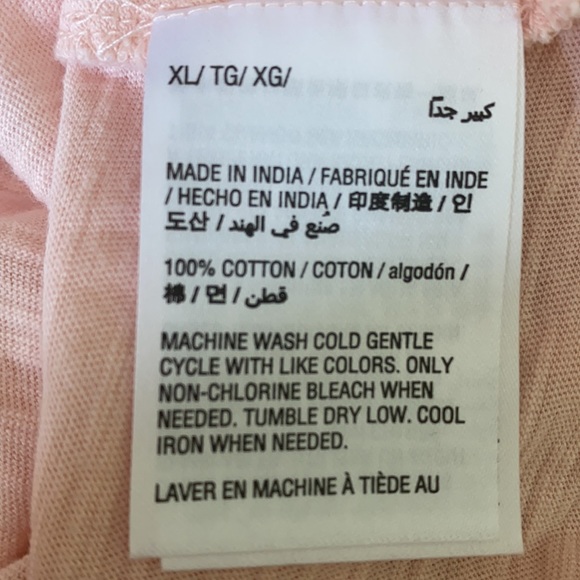 Beautiful Women’s bell sleeves top - Picture 10 of 10